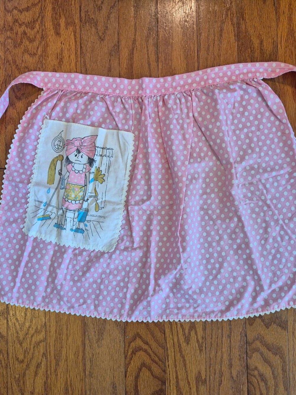 Vintage 50s Apron Pink Polka Dot House Cleaning